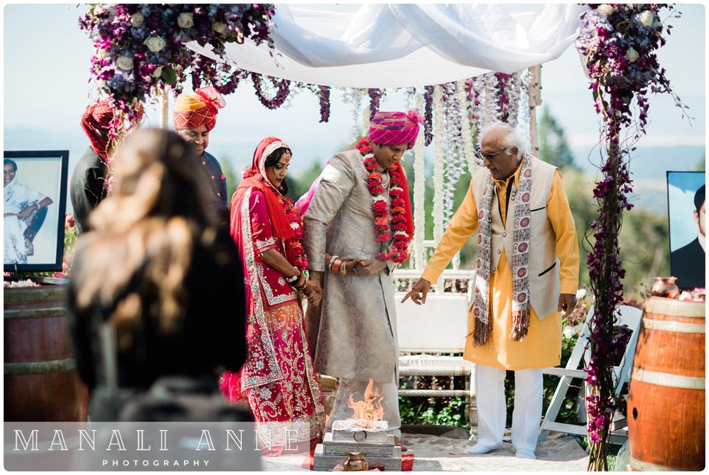 Thomas Fogarty Winery Wedding, Woodside, CA, Indian Hindu Wedding Ceremony