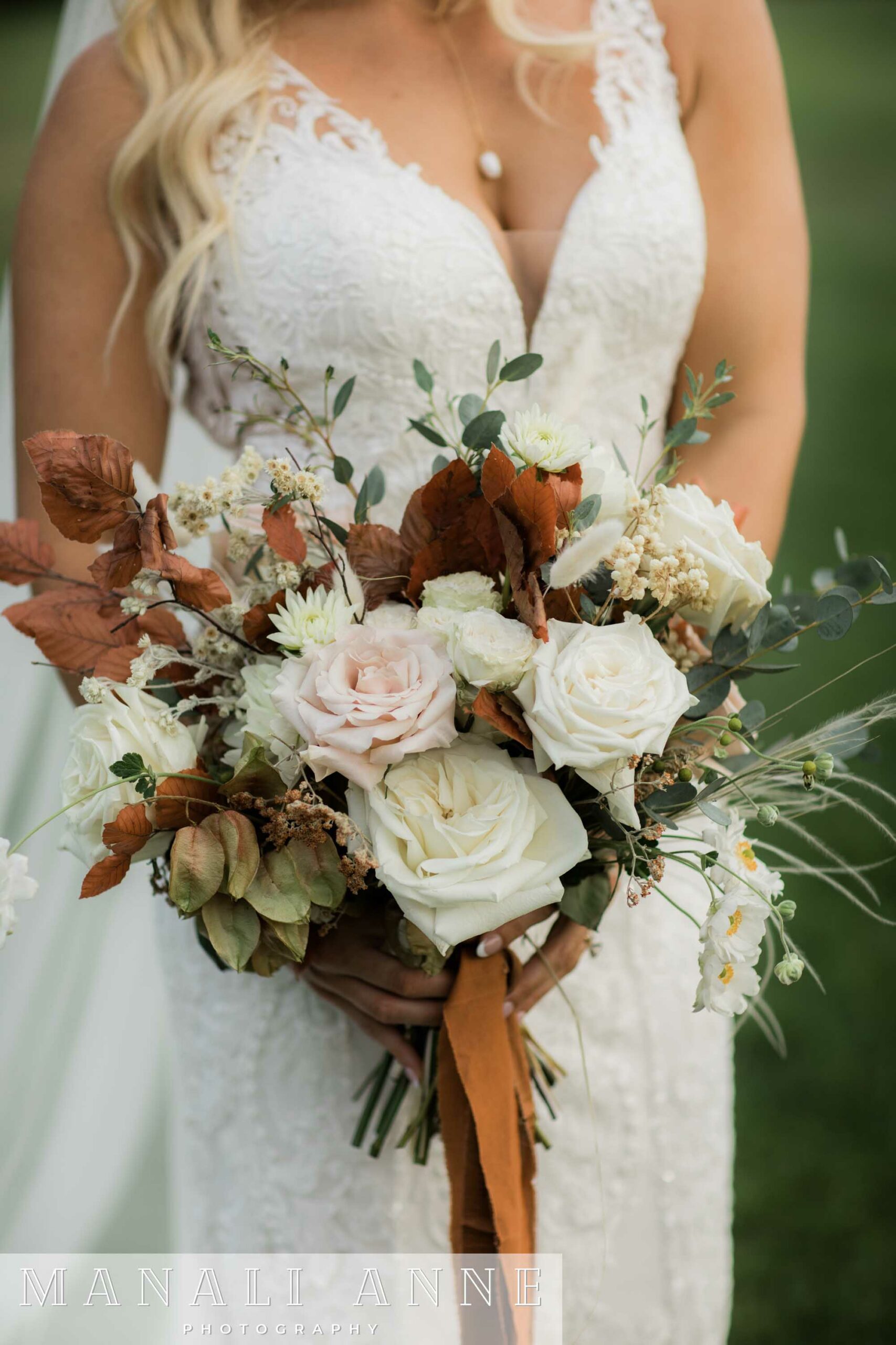 Fall floral bouquet at Wedding in Chateau St. Jean Winery