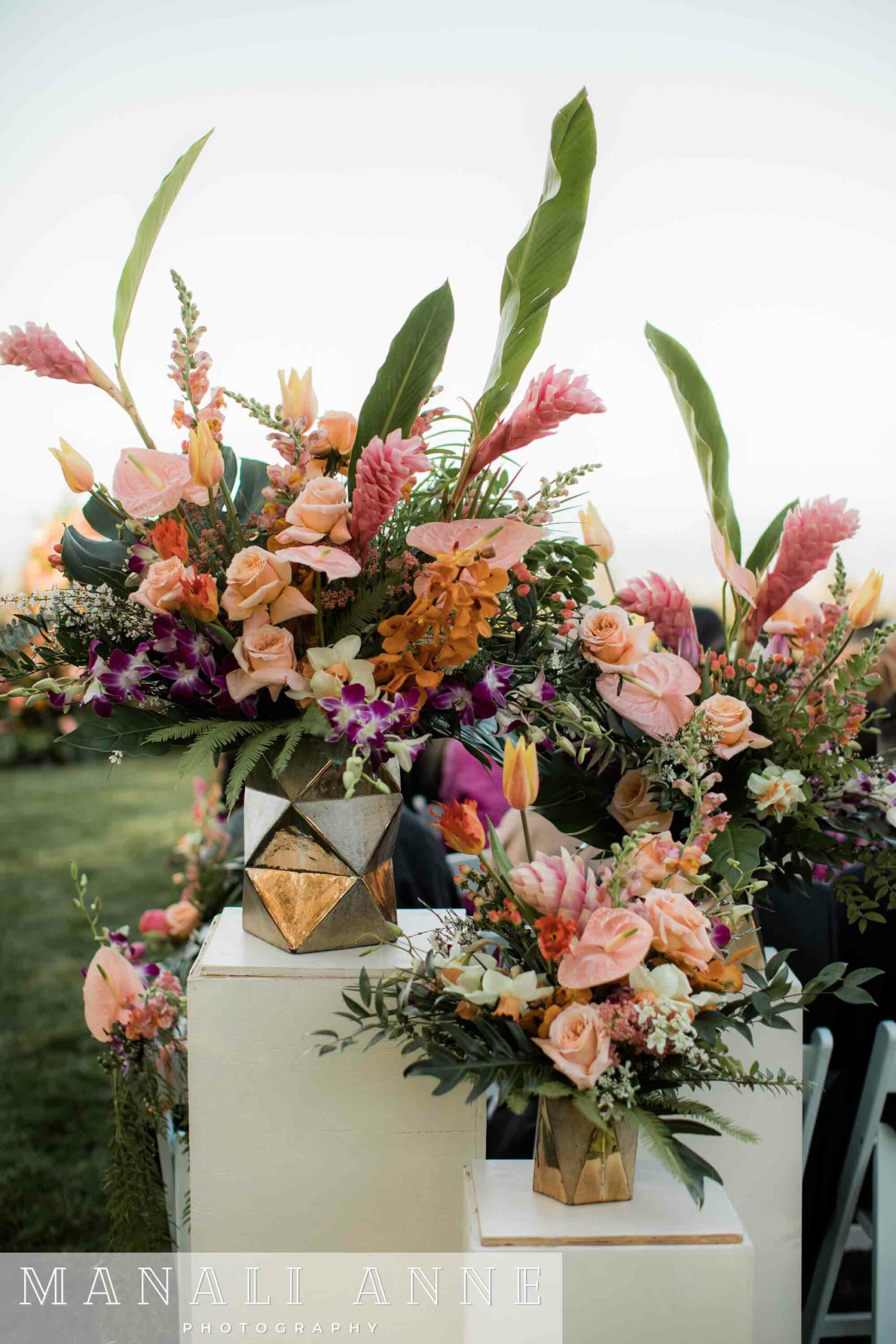 Floral arrangements at Thomas Fogarty Winery, Thomas Fogarty Winery Wedding, Thomas Fogarty California, Woodside California, Wedding venues in San Francisco